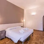 Apartment Oriuolo 1 *